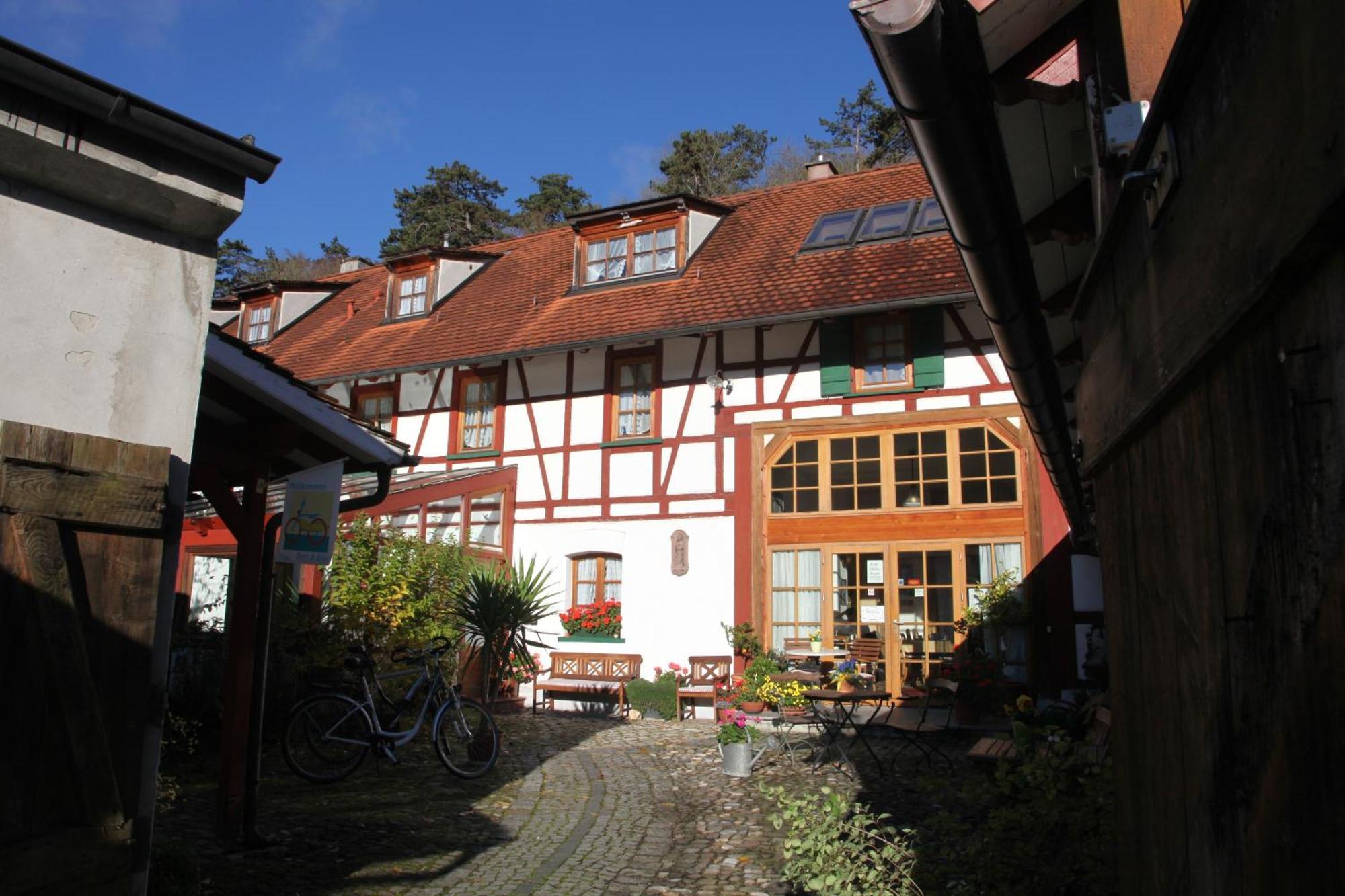 Gaestehaus Pfefferle Hotel Garni Und Ferienwohnungen Sigmaringen Exterior foto