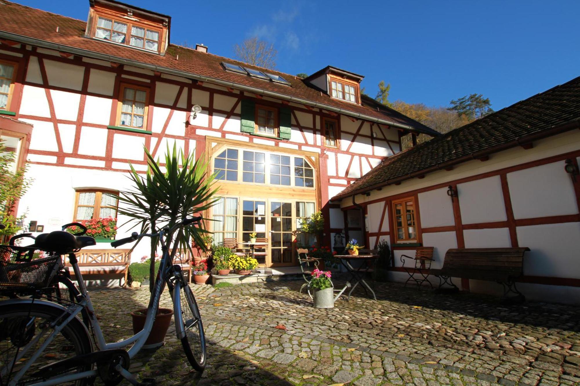 Gaestehaus Pfefferle Hotel Garni Und Ferienwohnungen Sigmaringen Exterior foto